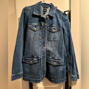 GAP Blue Jean Jacket with Pockets & Belt